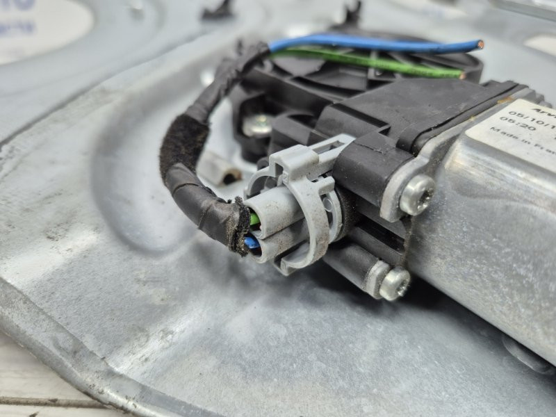 Стеклоподъемник задний левый Kia Sportage SL 1.7 DIESEL D4FD 2010 (б/у) Киев - изображение 3