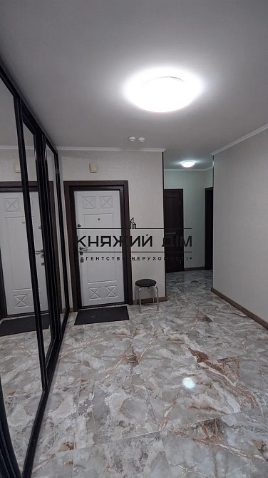 Трикімнатна квартира в ЖК “Амурський” Киев - изображение 3