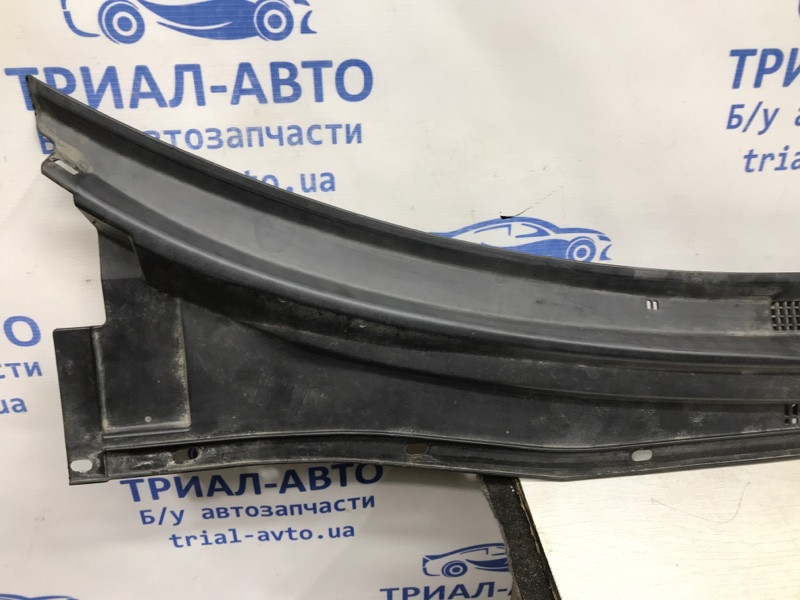 Дефлектор дворников Mitsubishi Outlander CU 2.4 БЕНЗИН 4G69 2003 (б/у) Київ - зображення 2