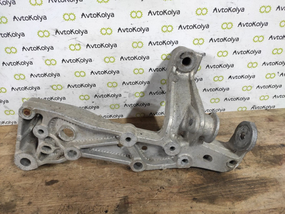 Кронштейн передней балки правый VW Golf V 2003-2009 (1K0199296E) Ковель - изображение 3