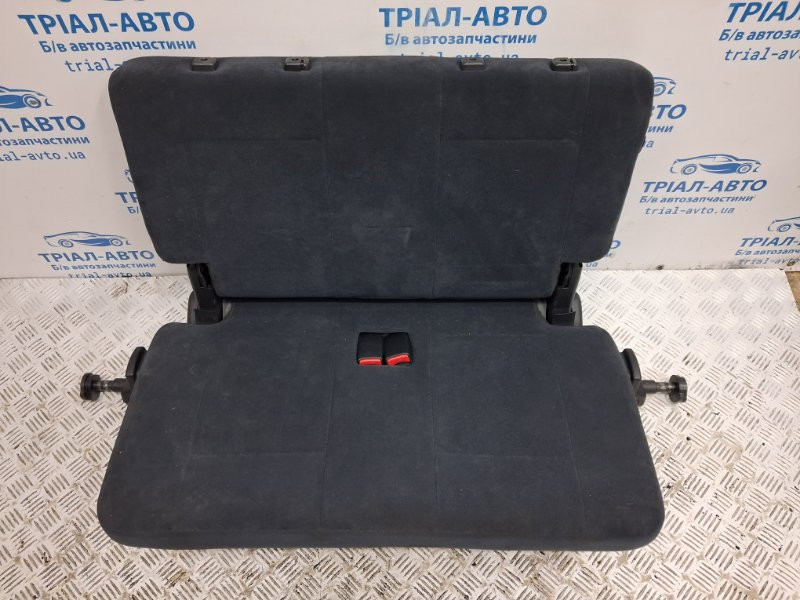 Сидения третий ряд Mitsubishi Pajero Wagon 3 3.2 ДИЗЕЛЬ 4M41 1999 (б/у) Київ - зображення 2