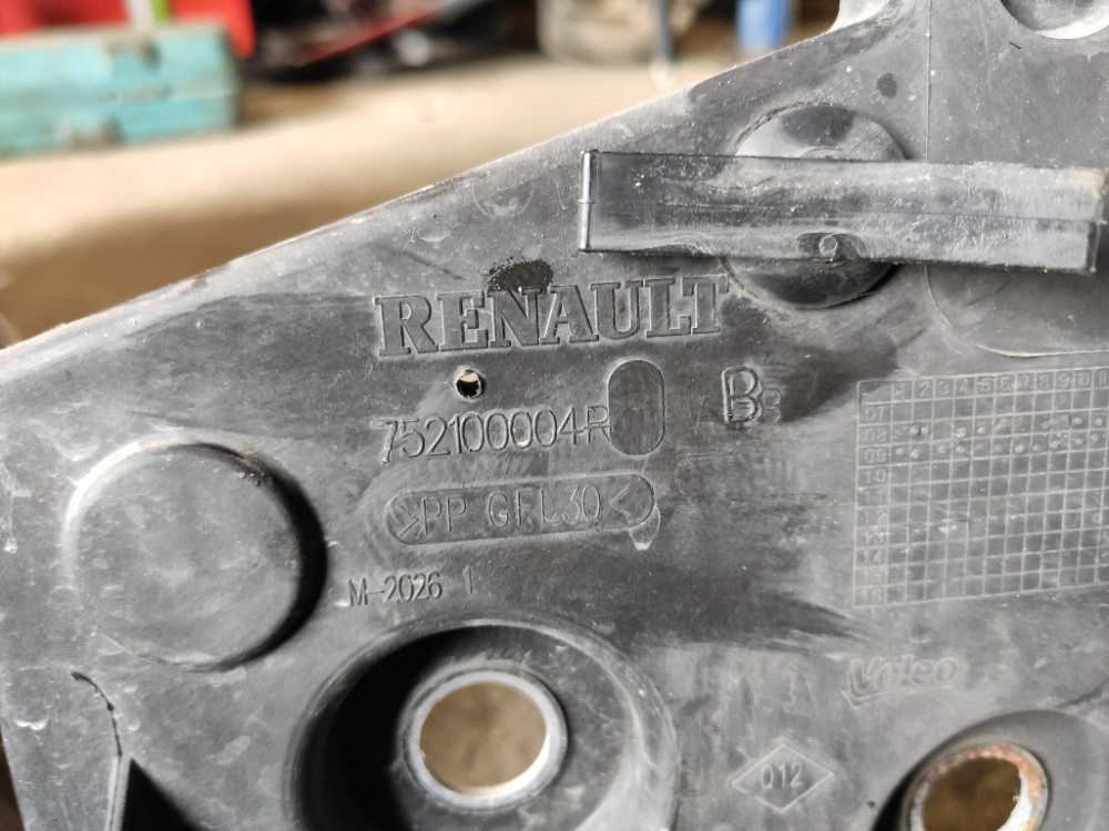 Установочная панель (телевизор, окуляр) Renault Megane III 2009-2016 (752100004R) Ковель - зображення 6