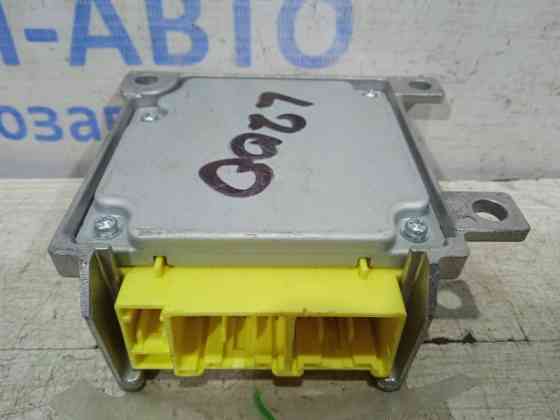 Блок управления AIRBAG Mitsubishi L200 KB 2.5 ДИЗЕЛЬ 4D56U 2006 (б/у) Киев