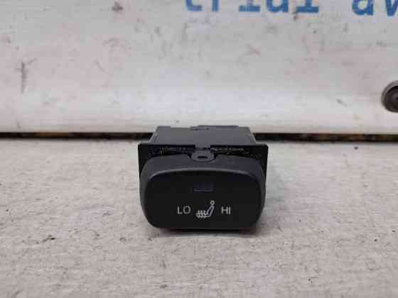 Кнопка подогрева SsangYong Korando 2010-2019 8521034000HDV (Арт. 69929) Київ