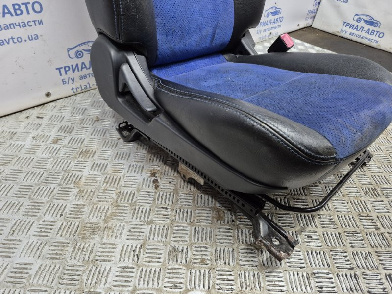 Сиденье переднее правое Mitsubishi Lancer 10 1.5 БЕНЗИН 4A91 2007 (б/у) Киев - изображение 4