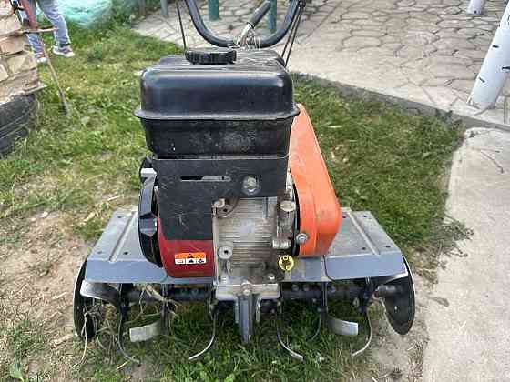 Культиватор Oleo Mac двигун Briggs Stratton 