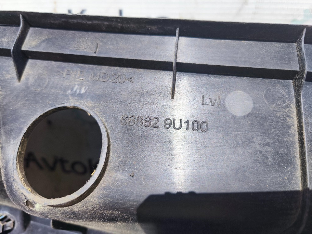 Пластик под лобовое стекло (жабо) Nissan Note E11 2005-2012 (668629U100) Ковель - зображення 3