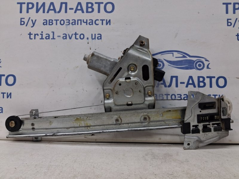 Стеклоподъемник задний правый Mitsubishi Pajero Wagon 3 3.2 ДИЗЕЛЬ 4M41 1999 (б/у) Київ - зображення 2