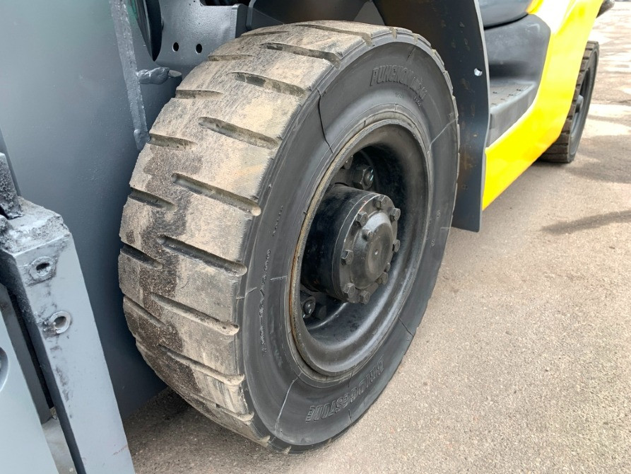 Вилковий автонавантажувач Komatsu з бічним зміщенням. Модель: FG25C-15. Львів - зображення 10