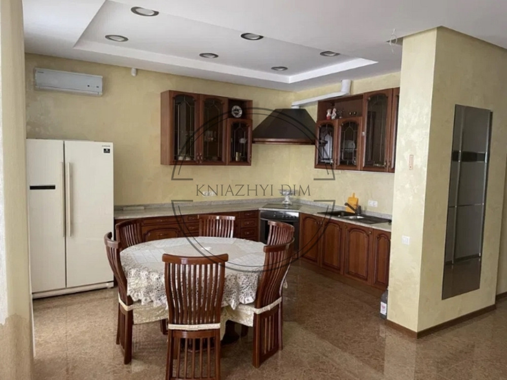 Продаж 2-кімнатної квартири студіо з індивідуальним опаленням. № 21146392 Киев - изображение 1