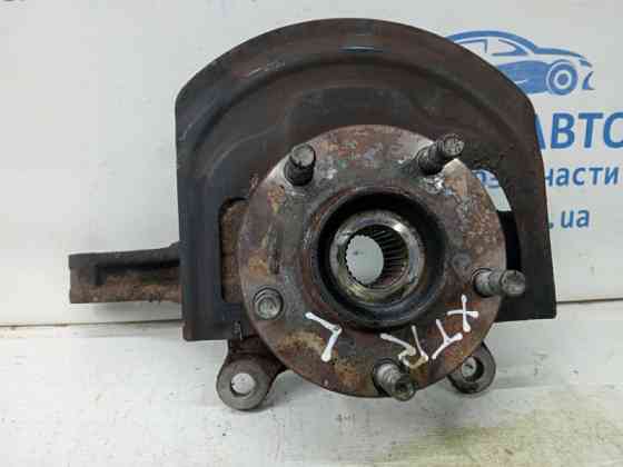 Кулак поворотный левый со ступицей Nissan X-Trail T31 2.0 DIESEL M9R 2007 (б/у) Київ