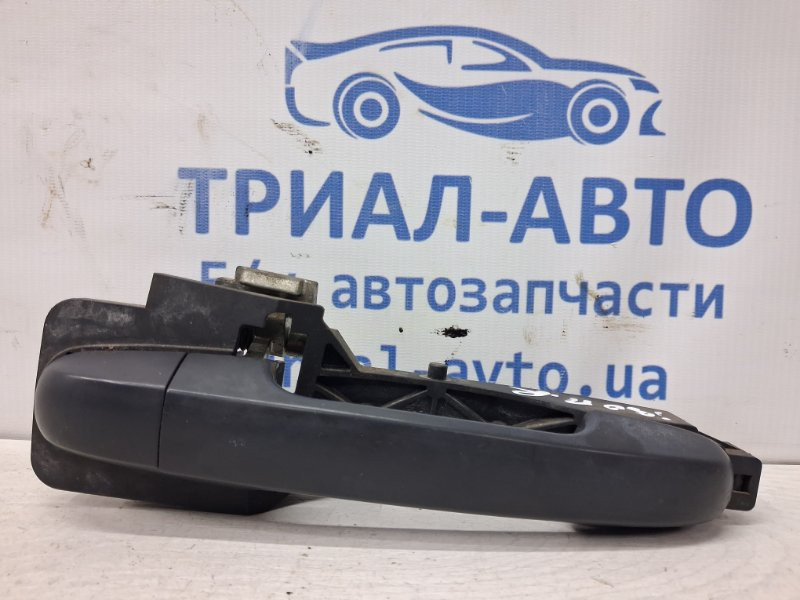 Ручка двери внешняя передняя правая Hyundai I30 FD 1.6 DIESEL D4FB 2007 (б/у) Киев - изображение 1