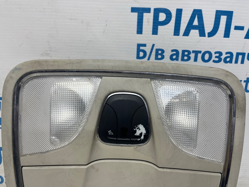 Плафон передний Jeep Cherokee KL 2.4 БЕНЗИН ED6 2013 (б/у) Киев - изображение 1
