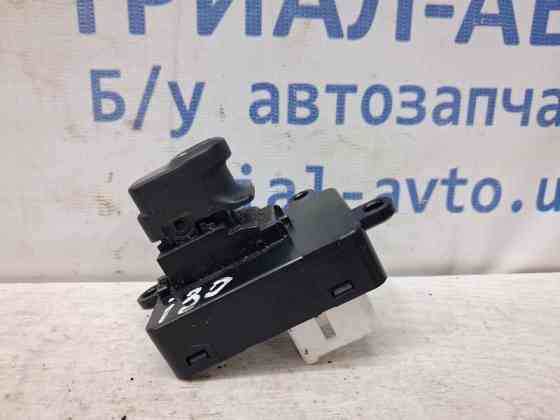 Кнопка стеклоподъемника Hyundai I30 FD 1.6 БЕНЗИН G4FC 2007 (б/у) Киев