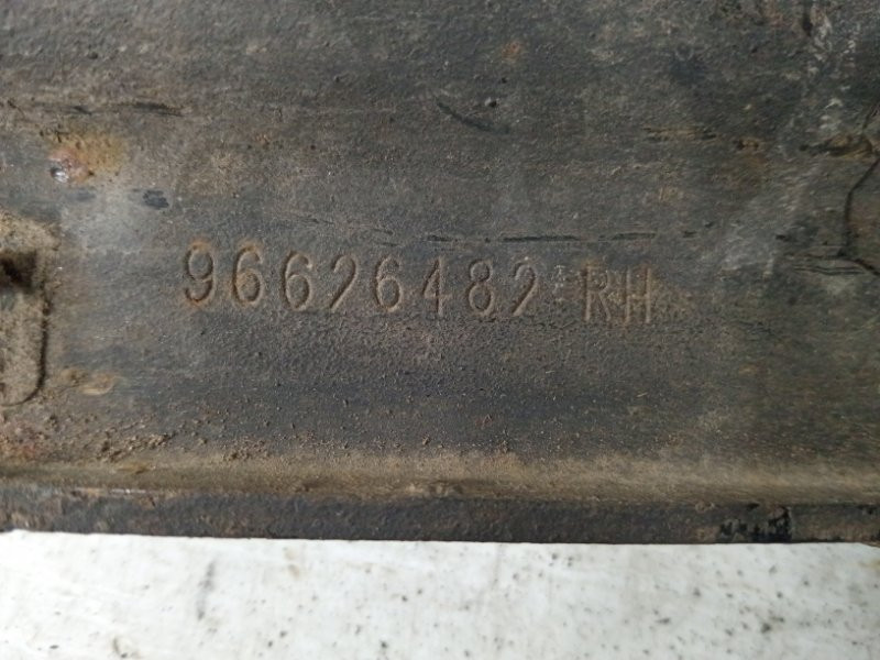 Рычаг задней подвески продольный правый Chevrolet Captiva C100 2.4 БЕНЗИН Z24SED 2006 (б/у) Киев - изображение 5