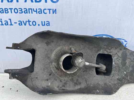 Рычаг задней подвески нижний поперечный (под пружину) Jeep Cherokee KL 2.4 БЕНЗИН ED6 2013 (б/у) Киев