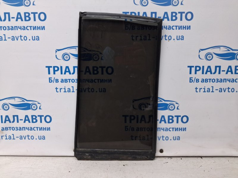 Стекло двери задней правой (форточка) Mitsubishi Pajero Wagon 4 3.2 ДИЗЕЛЬ 4M41 2006 (б/у) Київ - зображення 2