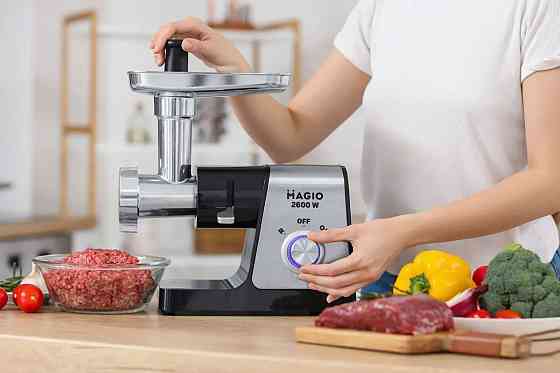 Мясорубка электрическая Magio MG-262 2600 Вт серебристая Київ