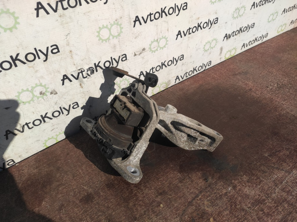 Подушка двигателя (опора) передняя правая Renault Trafic III 1.6 dci 2014-2021 (112101360R)1 Ковель - зображення 1