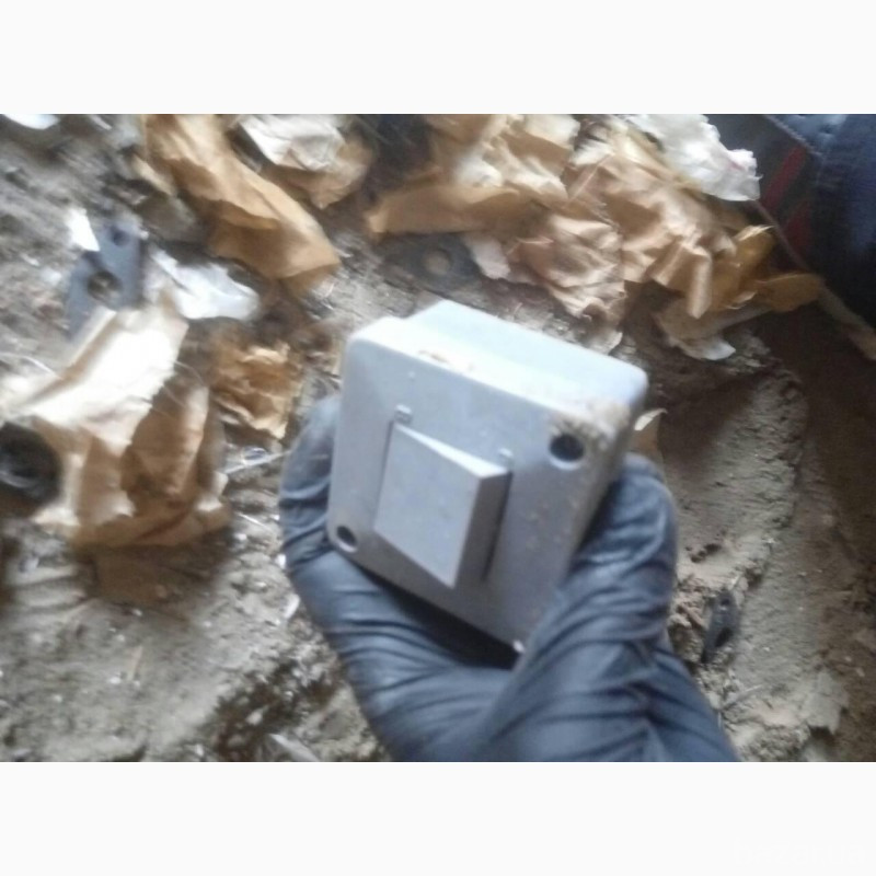 Выключатели закрытой проводки, одинарные, бытовые, -680шт. Харків - зображення 6