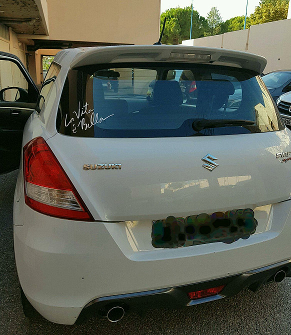 Наклейка Жизнь прекрасна белая стикер на авто Бориспіль - зображення 3