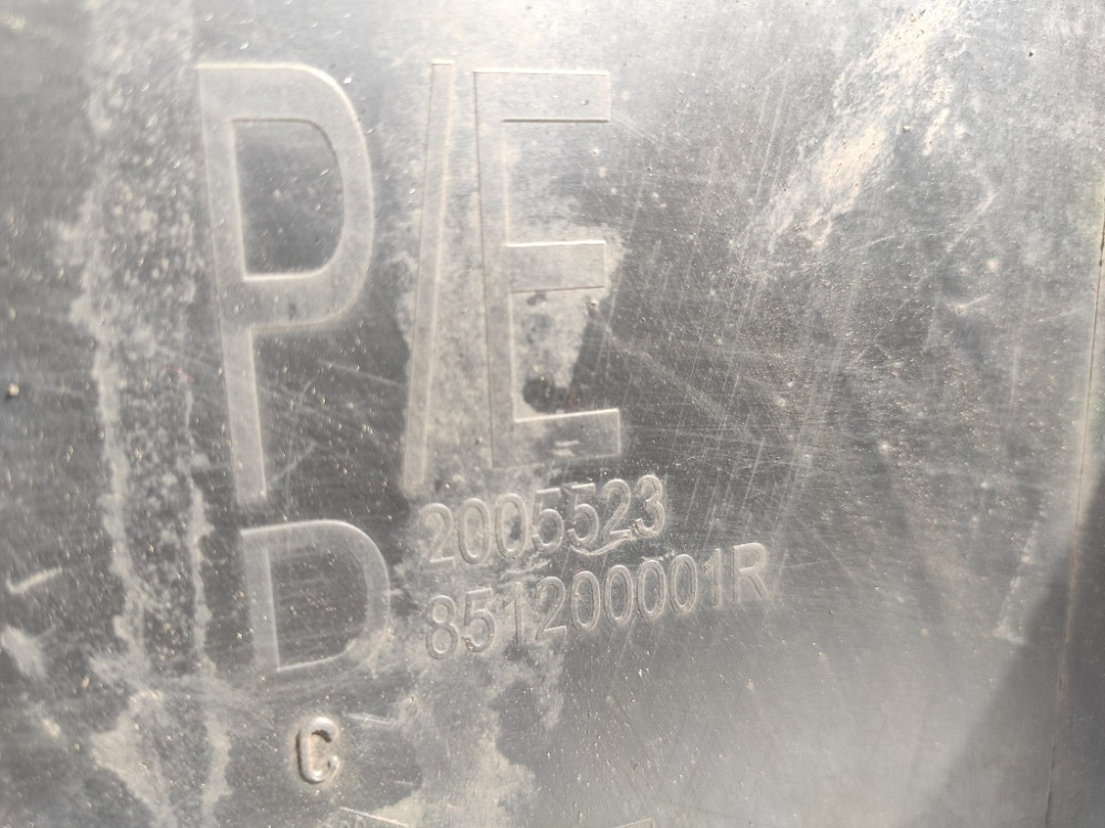 Клык бампера задний правый Renault Master III 2010-2018 (851200001R) Ковель - зображення 3