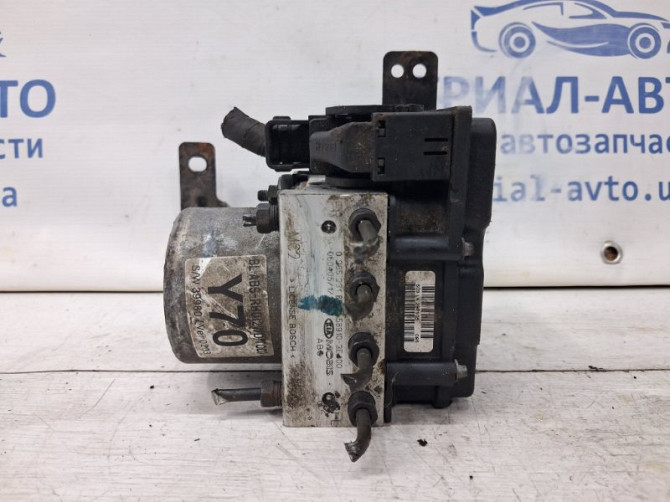 Блок abs Kia Sorento BL 2.5 DIESEL D4CB 2002 (б/у) Київ - зображення 2