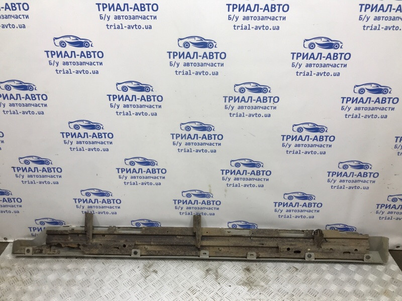 Подножка Mitsubishi Pajero Wagon 4 3.2 ДИЗЕЛЬ 4M41 2006 прав. (б/у) Київ - зображення 5