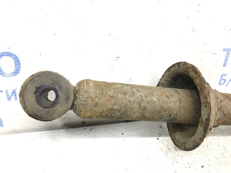 Амортизатор задний Mitsubishi Outlander XL 2.2 DIESEL 4N14 2007 (б/у) Київ - зображення 2