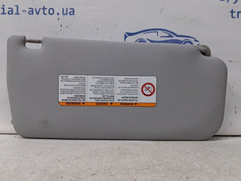 Козырек солнцезащитный левый Mitsubishi Pajero Wagon 3 3.2 ДИЗЕЛЬ 4M41 1999 (б/у) Киев - изображение 4