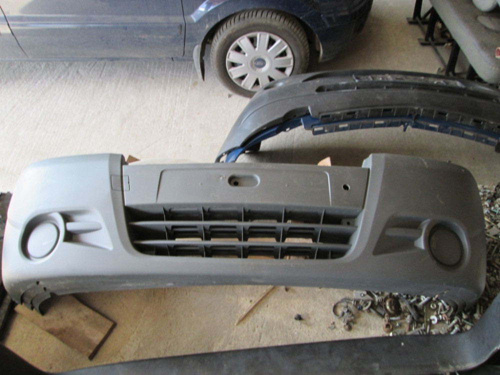 Бампер передний Renault Trafic 2007-2013 Ковель - зображення 2