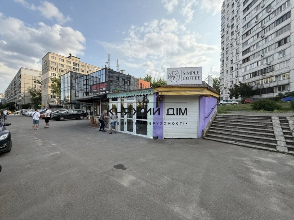 Офисное помещение 15 кв.м ТОЦ Миропольська возле м.Черниговская. Код №1416970 Київ - зображення 1