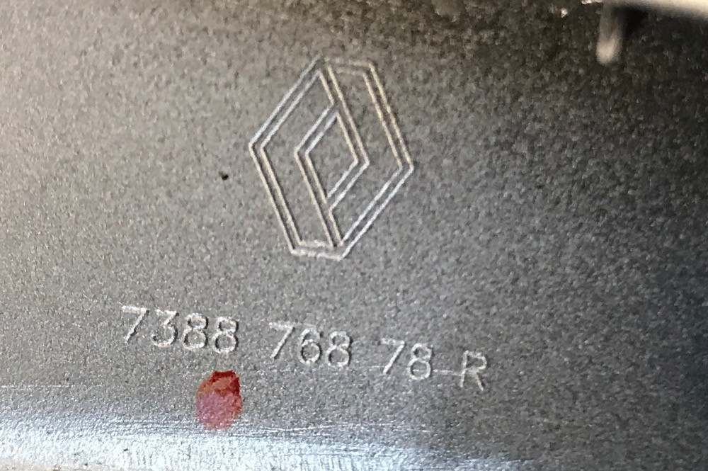 Бу крышка левого рейлинга задняя Renault Megane 3 универсал, 738876878R Кропивницький - зображення 2