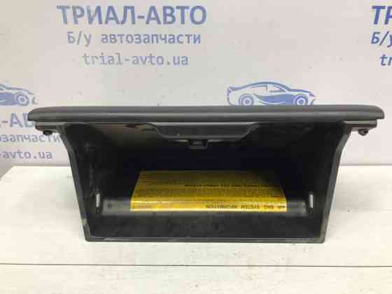 Бардачок Mitsubishi Pajero Wagon 1999-2006 MR402403 (Арт. 45285) Киев
