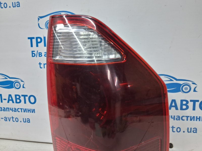 Фонарь задний внешний правый Mitsubishi Pajero Wagon 3 3.2 ДИЗЕЛЬ 4M41 1999 (б/у) Київ - зображення 2