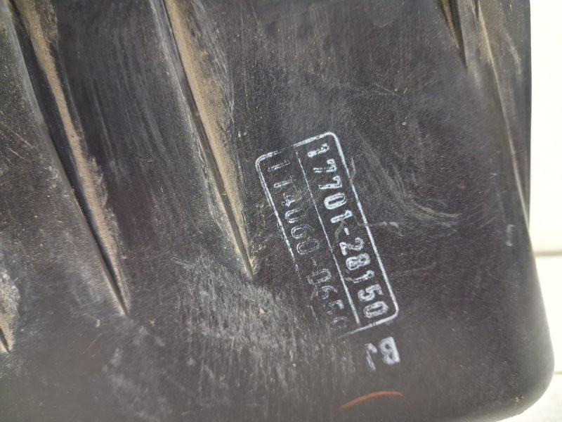 Корпус воздушного фильтра Toyota Camry XV40 2.4 БЕНЗИН 2AZFE 2006 (б/у) Киев - изображение 2