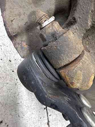 Кулак поворотный правый со ступицей Hyundai IX35 LM 1.7 DIESEL D4FD 2009 (б/у) Киев