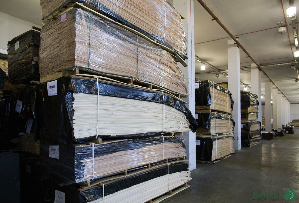 Шпон Дуб (дубовый) струганий товщина: 0,6-2,5 мм А/АВ/В/ВС в наявності Киев - изображение 6