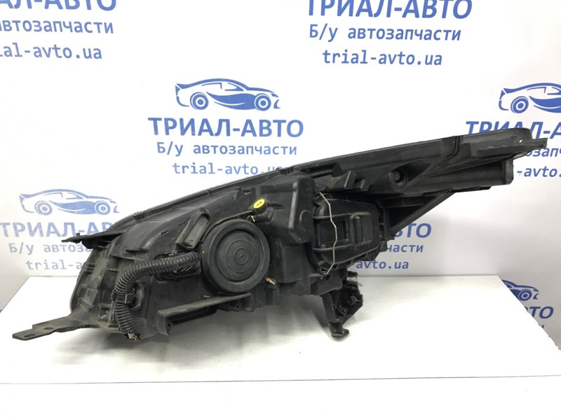 Фара правая галоген Ford Kuga CBS 2.0 DIESEL 2011 (б/у) Київ - зображення 4