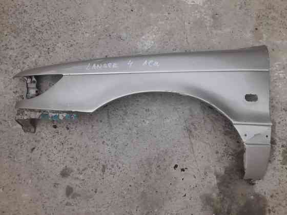 MB549985 крыло переднее левое Mitsubishi Lancer IV Разборка Дніпро