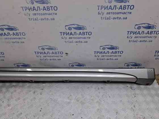 Накладка порога внешняя правая Mitsubishi Outlander CU 2.4 БЕНЗИН 4G69 2003 (б/у) Киев