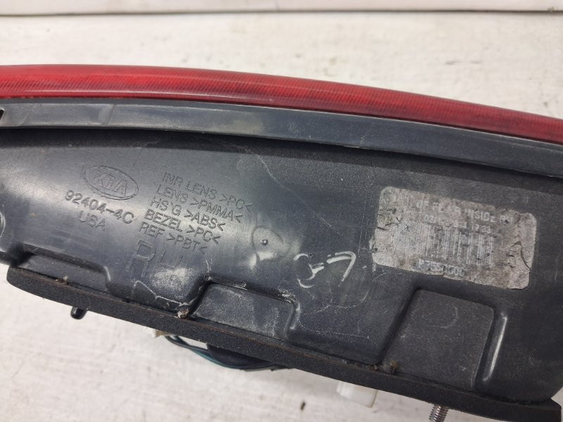 Фонарь задний внутренний правый Kia Optima TF 2.4 БЕНЗИН G4KJ 2010 (б/у) Київ - зображення 5
