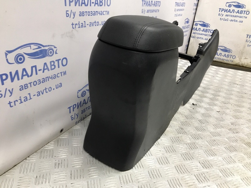 Подлокотник Kia Sportage SL 2.0 DIESEL D4HA 2010 (б/у) Київ - зображення 4