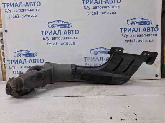 Воздухозаборник Mitsubishi Pajero Wagon 3 3.2 ДИЗЕЛЬ 4M41 1999 (б/у) Киев