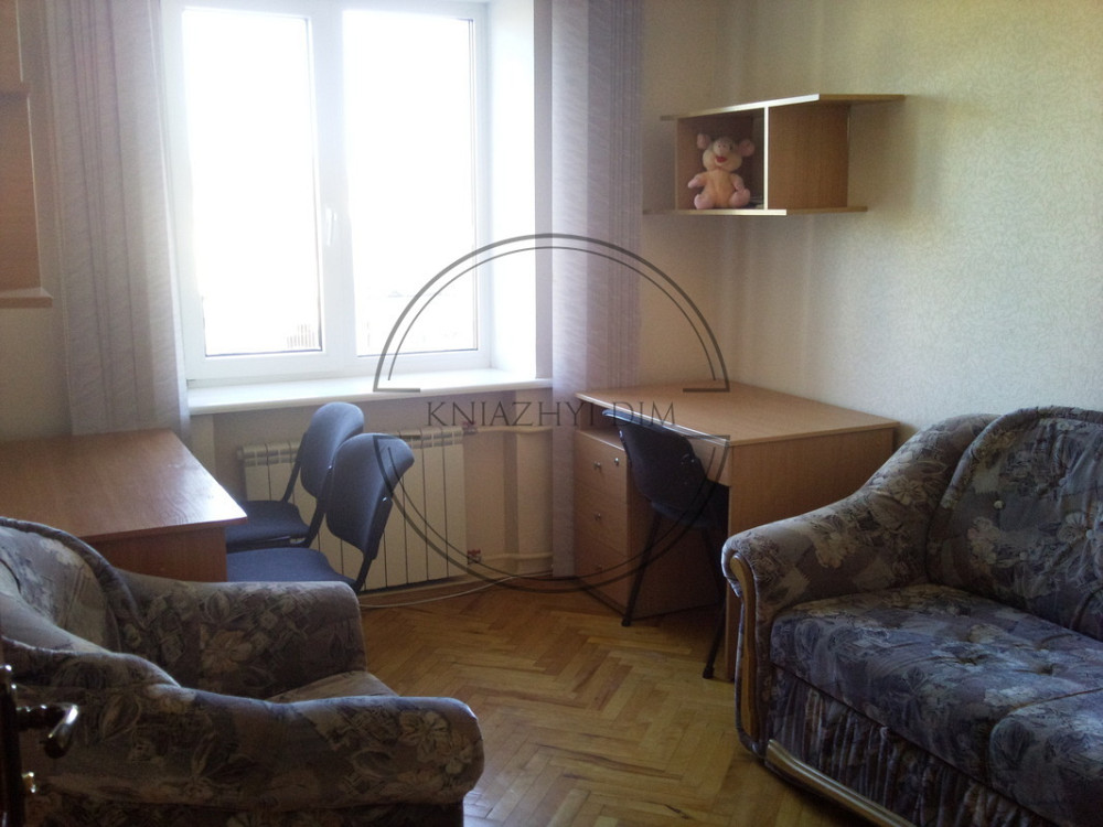 Хороша 3-кімнатна квартира м.Лівобережна. Код № 1162909 Киев - изображение 3