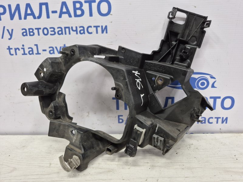 Кронштейн бампера передний левый Mazda 6 GJ 2.2 DIESEL 2012 (б/у) Київ - зображення 2