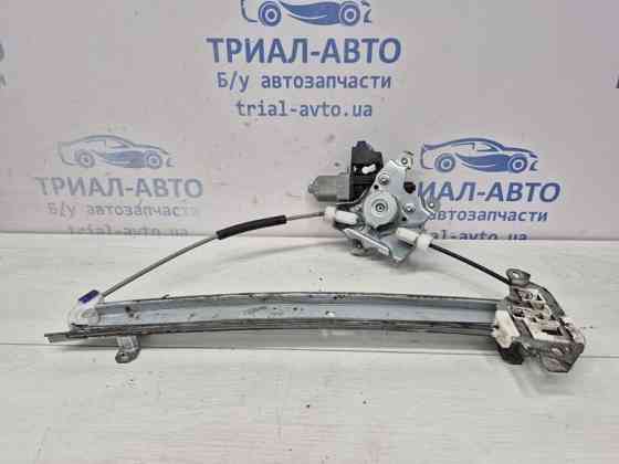 Стеклоподъемник передний правый Nissan Juke F15 1.6 TURBO MR16DDT 2010 (б/у) Киев