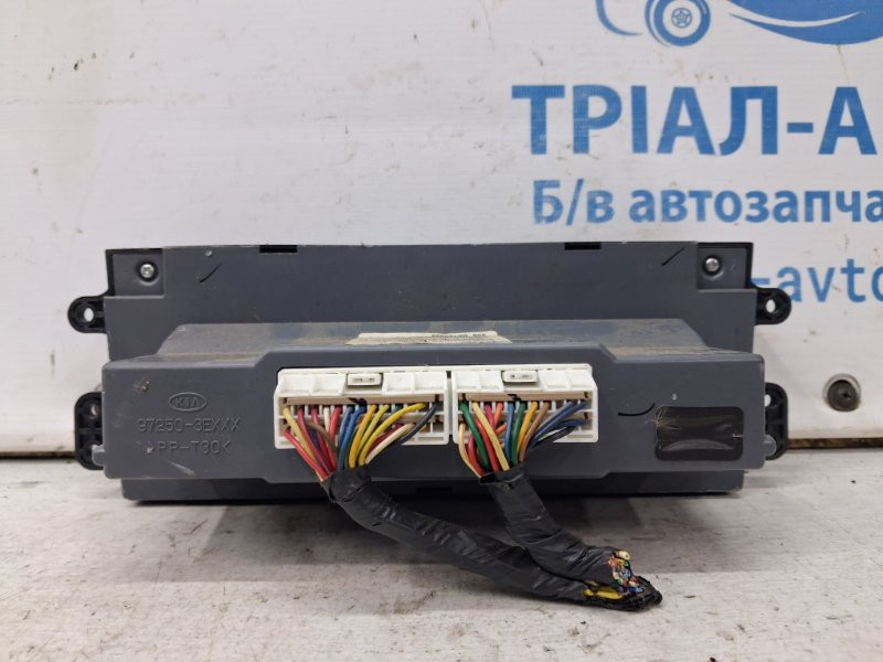 Блок управления климат-контролем Kia Sorento BL 2.5 DIESEL D4CB 2002 (б/у) Київ - зображення 4
