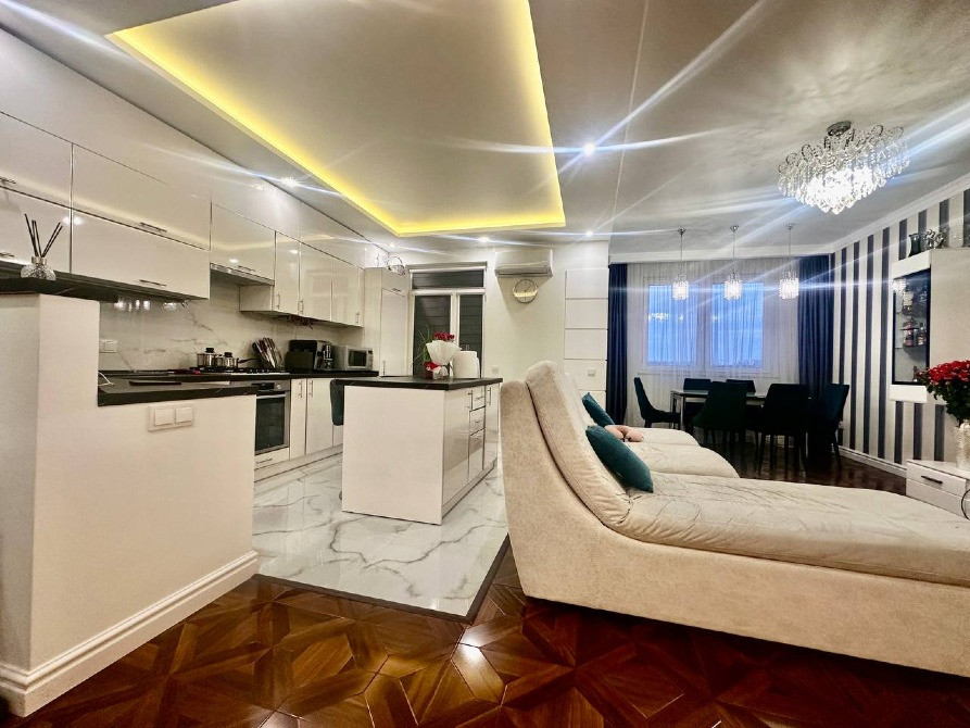 Продаж 2-ох рівневої квартири Героів Крут новобудова Львів - зображення 1