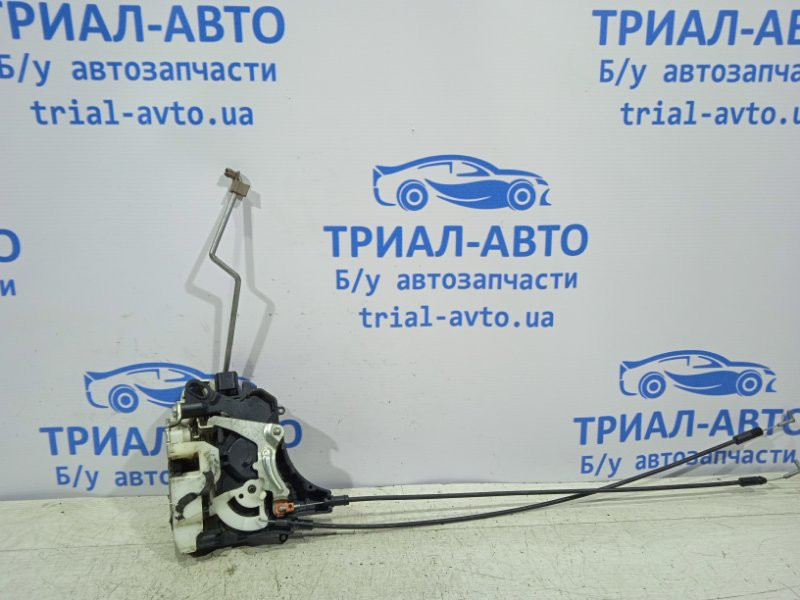 Замок двери передний правый Mitsubishi Outlander XL 3.0 БЕНЗИН 2007 (б/у) Киев - изображение 1